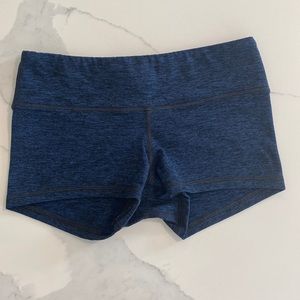 Fleo Low Rise Shorts 2.5”